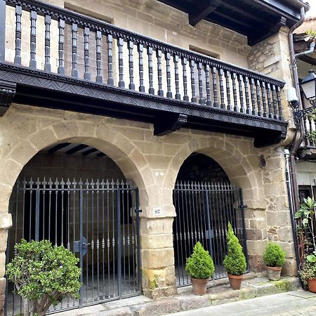 Apartamentos Torreones De Cartes Екстер'єр фото