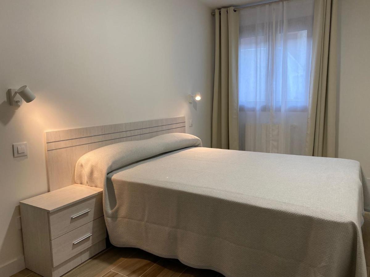 Apartamentos Torreones De Cartes Екстер'єр фото