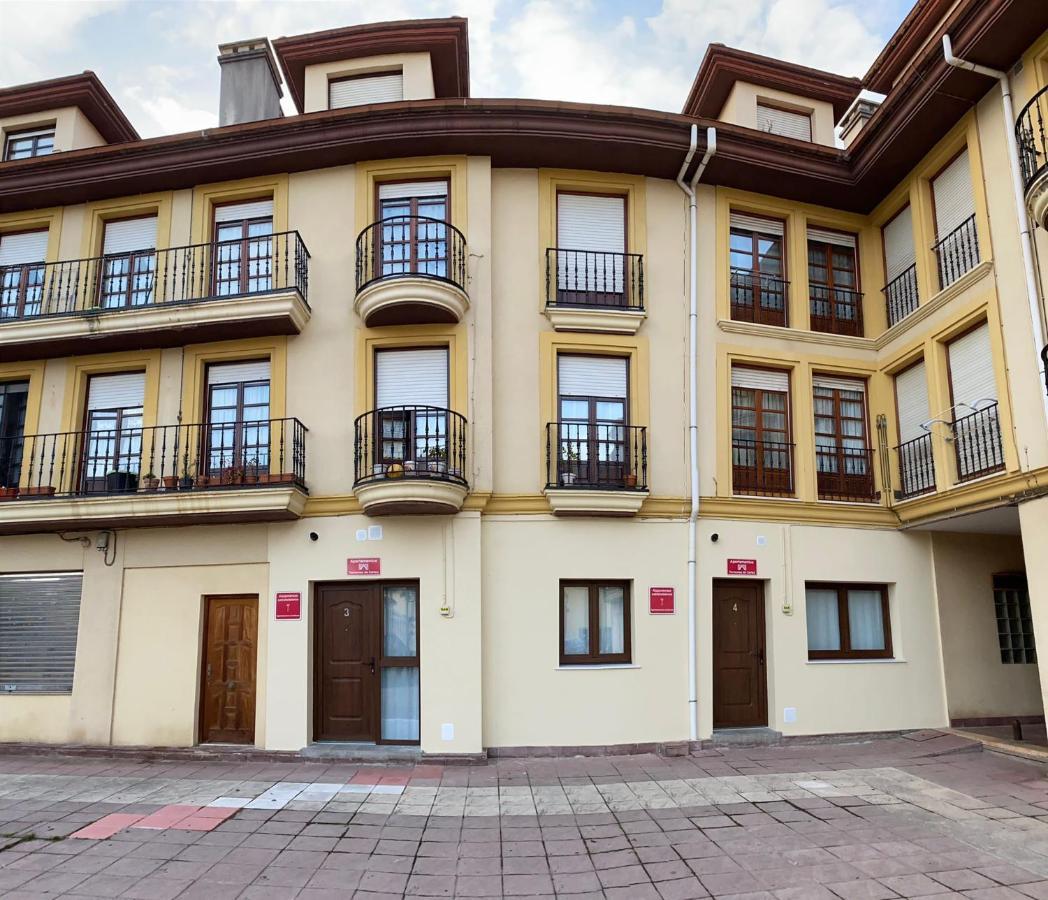 Apartamentos Torreones De Cartes Екстер'єр фото
